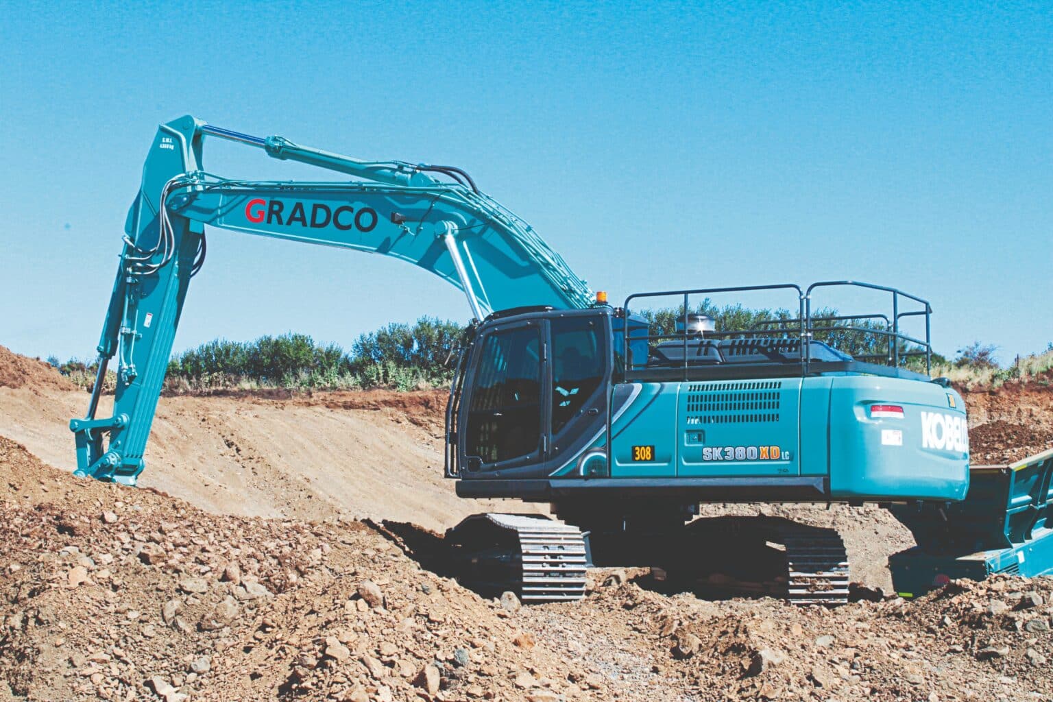 Kobelco builds the foundations for success with Gradco - Quarry